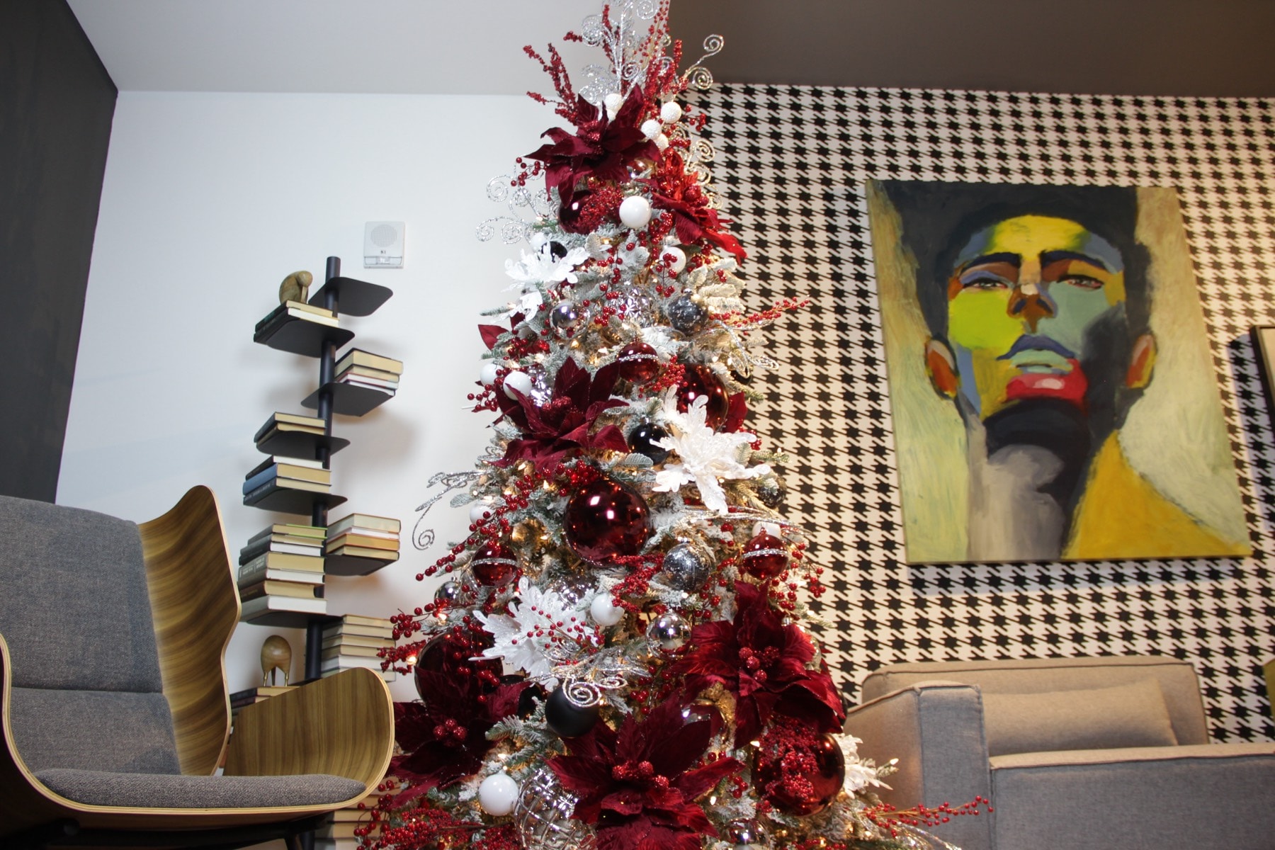 The houndstooth wall, from the tree’s side of the room.